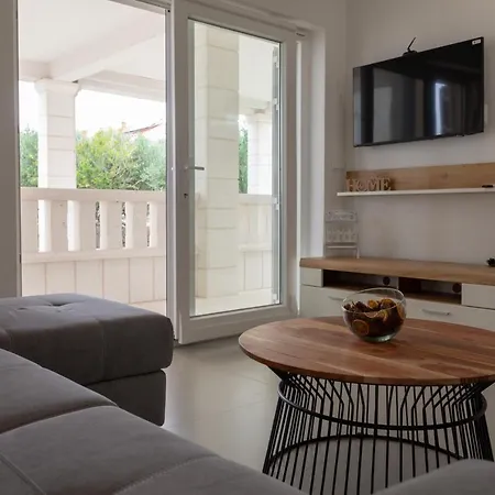 Facada Apartment
