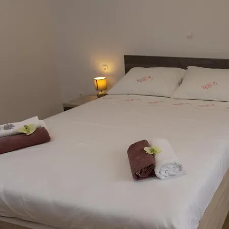 Facada Apartment