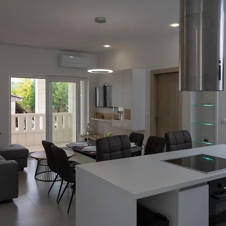 Apartment Facada